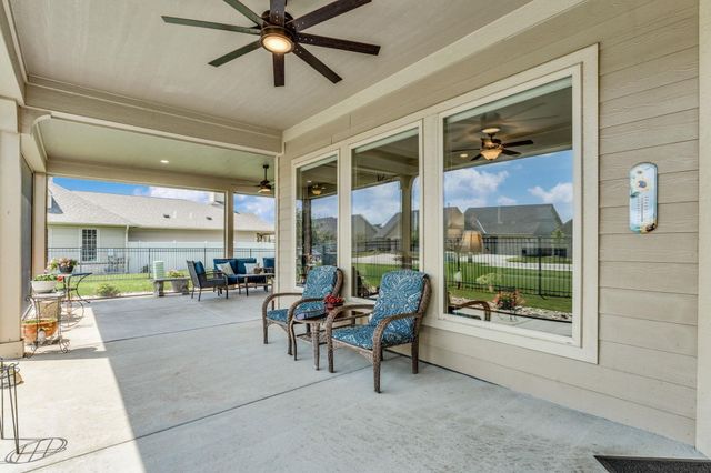 6509 W Collina St, Wichita, KS 67205