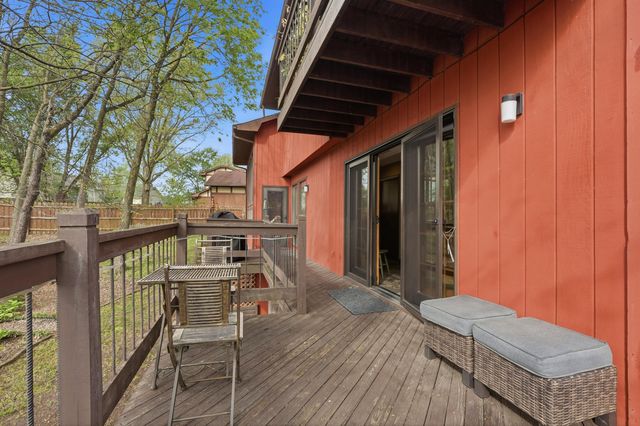 2208 OAK CLIFF DR, Columbia, MO 65203