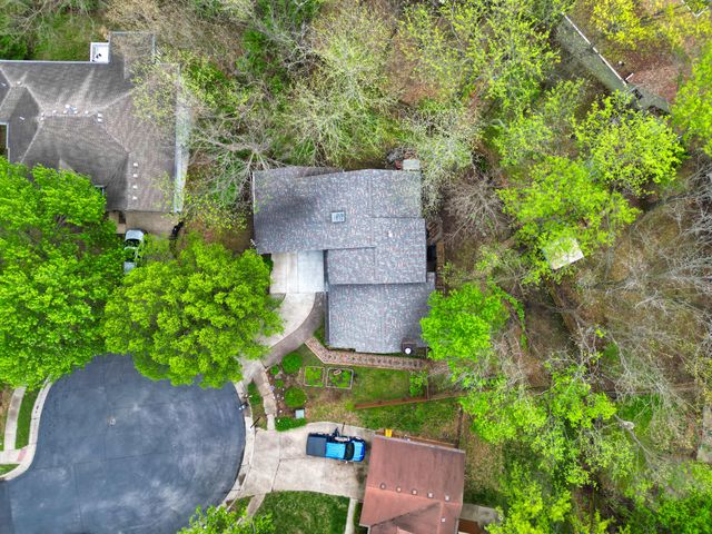 2208 OAK CLIFF DR, Columbia, MO 65203