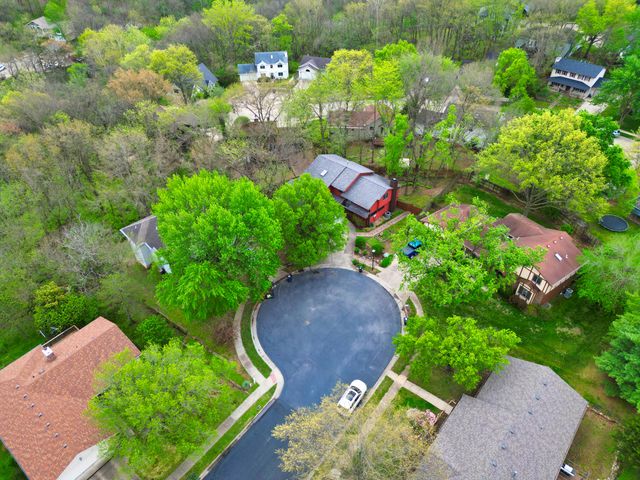 2208 OAK CLIFF DR, Columbia, MO 65203