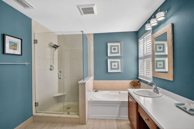 231 Berenger Walk, Royal Palm Beach, FL 33414