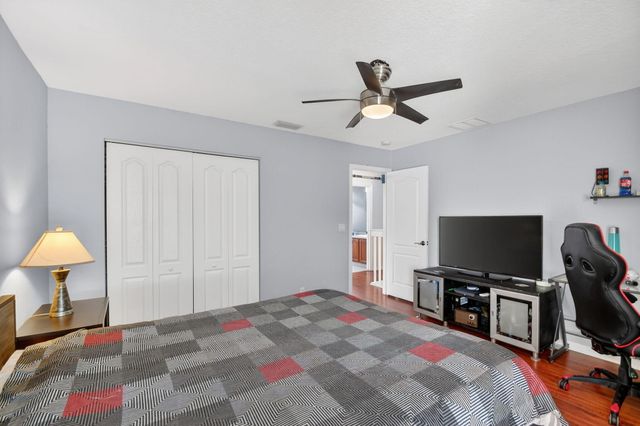 231 Berenger Walk, Royal Palm Beach, FL 33414