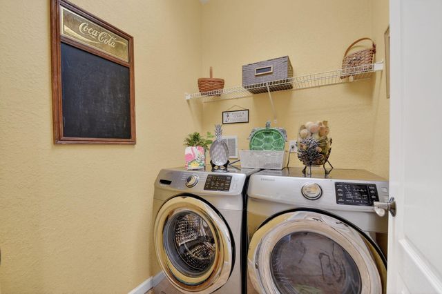 231 Berenger Walk, Royal Palm Beach, FL 33414