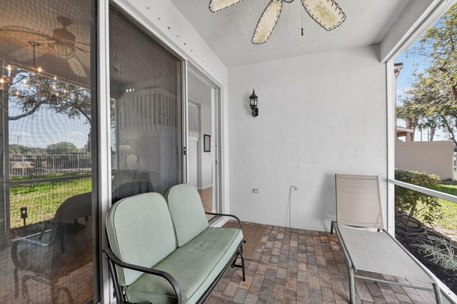 231 Berenger Walk, Royal Palm Beach, FL 33414