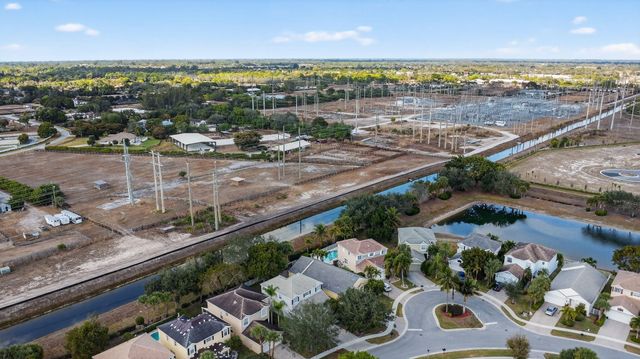 231 Berenger Walk, Royal Palm Beach, FL 33414