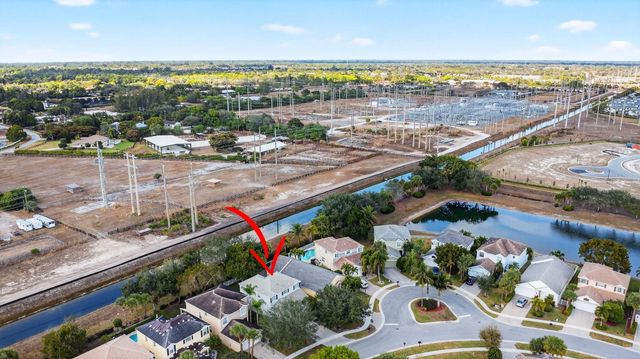 231 Berenger Walk, Royal Palm Beach, FL 33414