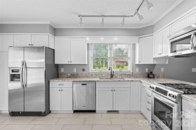 168 Whitehead Drive, Advance, NC 27006