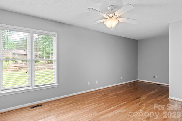 168 Whitehead Drive, Advance, NC 27006