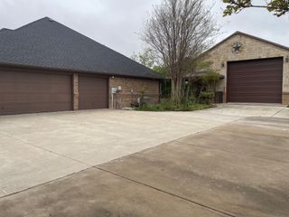 125 Rattling Antler Court, Azle, TX 76020