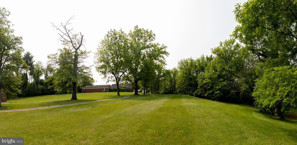 0 LOG CABIN RD, York, PA 17408