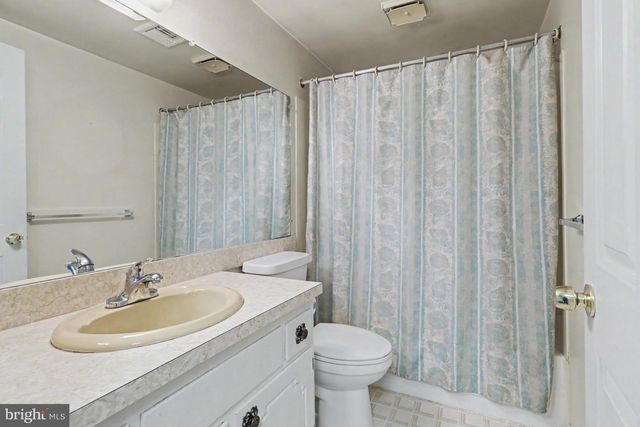714 KENTON RD, Lancaster, PA 17601