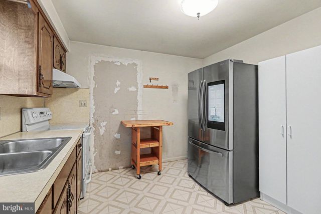 714 KENTON RD, Lancaster, PA 17601