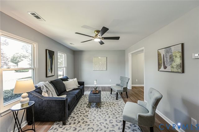1100 Leslie Ann Dr, Henrico, VA 23223