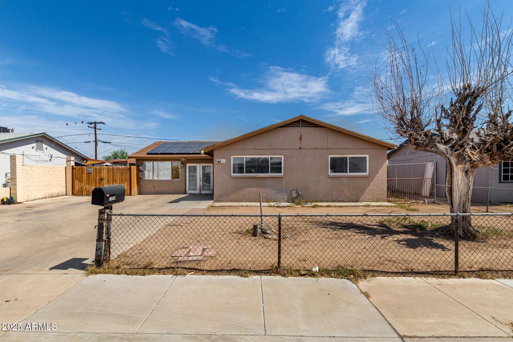 11930 W PALO VERDE Road, El Mirage, AZ 85335