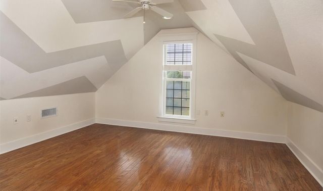 1712 Bent Tree Court, Granbury, TX 76049