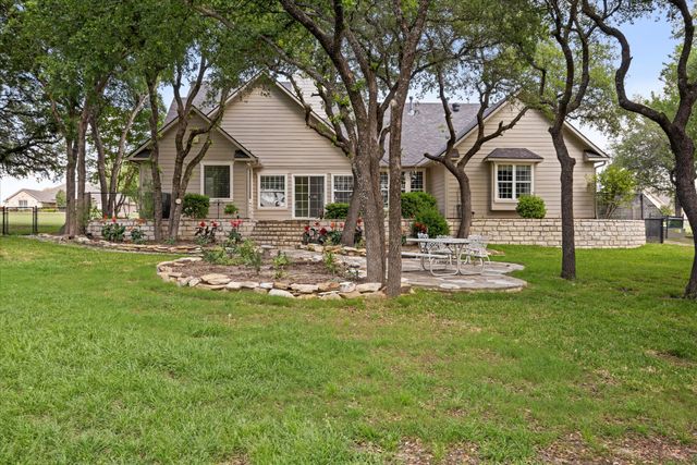 1712 Bent Tree Court, Granbury, TX 76049