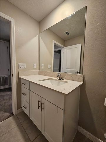 32112 POWDERPUFF MIMOSA DRIVE, San Antonio, FL 33576