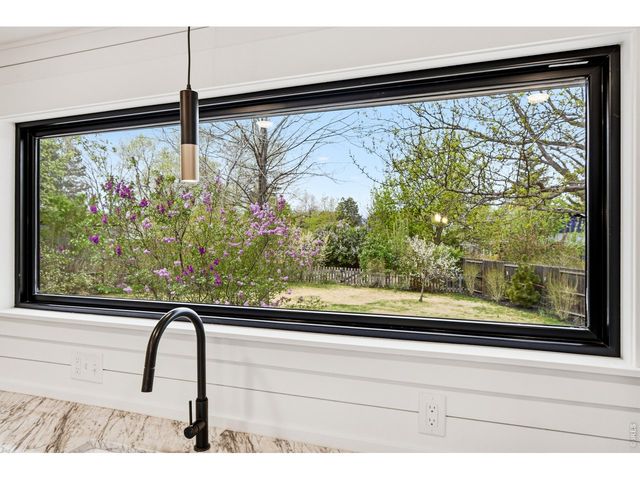 7489 Mount Meeker Rd, Longmont, CO 80503