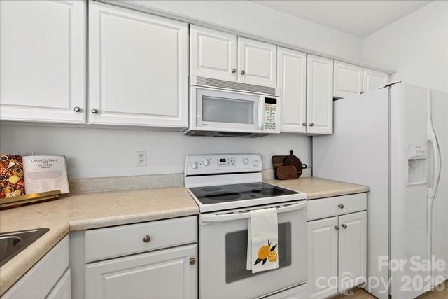 6222 Professional Boulevard, Harrisburg, NC 28075