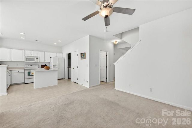 6222 Professional Boulevard, Harrisburg, NC 28075