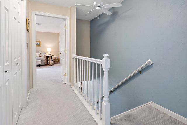 195 Falmouth Road APT 3F, Mashpee, MA 02649
