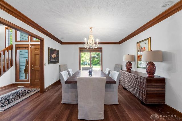 1009 Highpoint Drive, Springboro, OH 45066