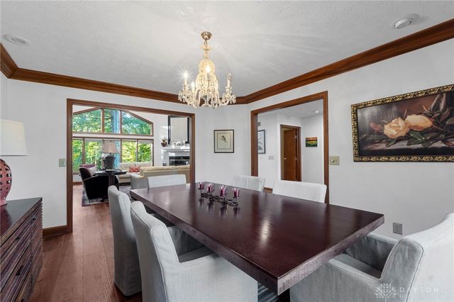 1009 Highpoint Drive, Springboro, OH 45066