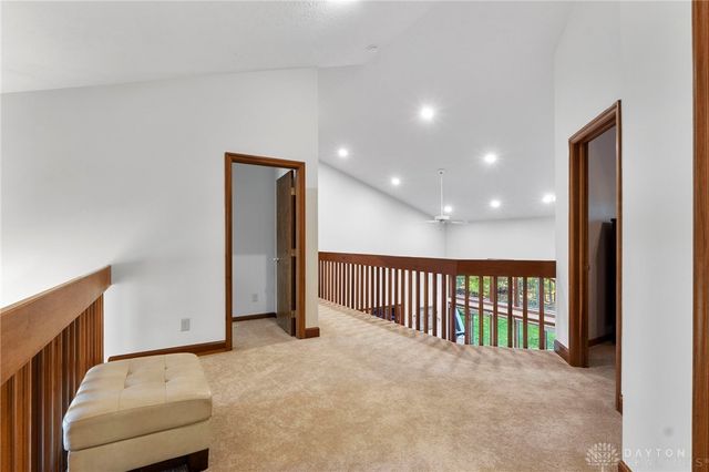 1009 Highpoint Drive, Springboro, OH 45066