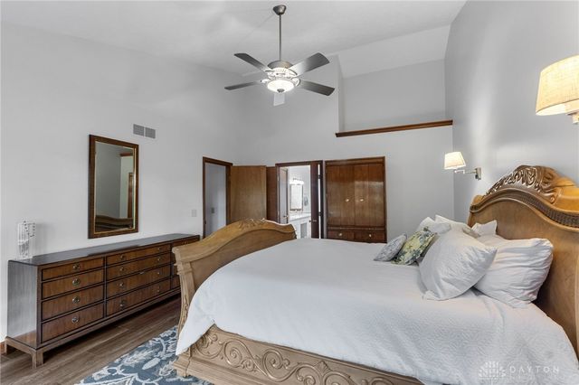 1009 Highpoint Drive, Springboro, OH 45066