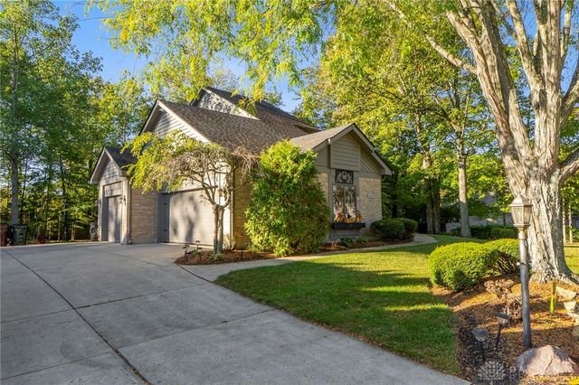 1009 Highpoint Drive, Springboro, OH 45066