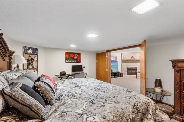 1009 Highpoint Drive, Springboro, OH 45066