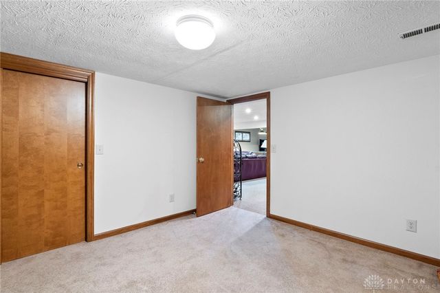 1009 Highpoint Drive, Springboro, OH 45066