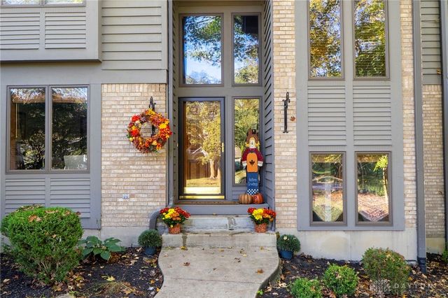 1009 Highpoint Drive, Springboro, OH 45066