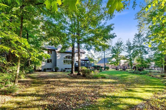 1009 Highpoint Drive, Springboro, OH 45066