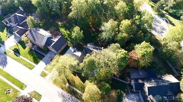 1009 Highpoint Drive, Springboro, OH 45066