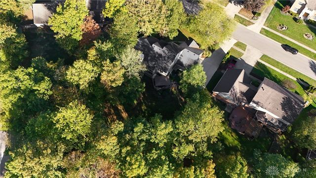 1009 Highpoint Drive, Springboro, OH 45066