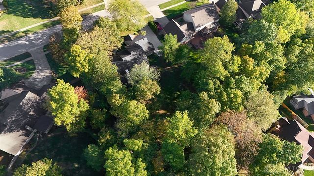 1009 Highpoint Drive, Springboro, OH 45066