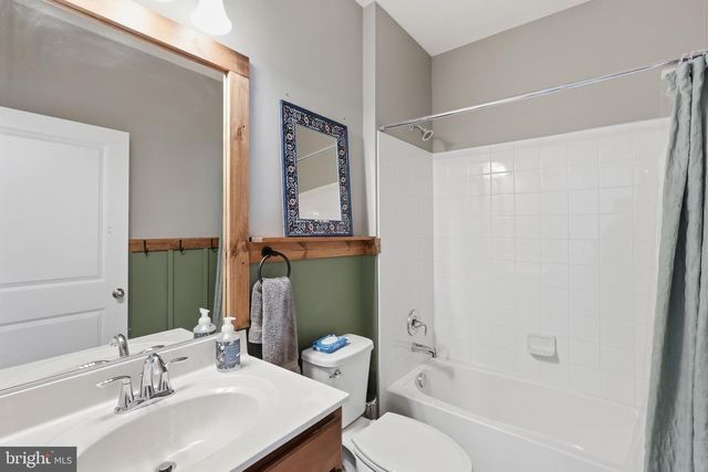 13044 JESSICA GROVE PL, Woodbridge, VA 22192