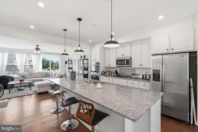 13044 JESSICA GROVE PL, Woodbridge, VA 22192