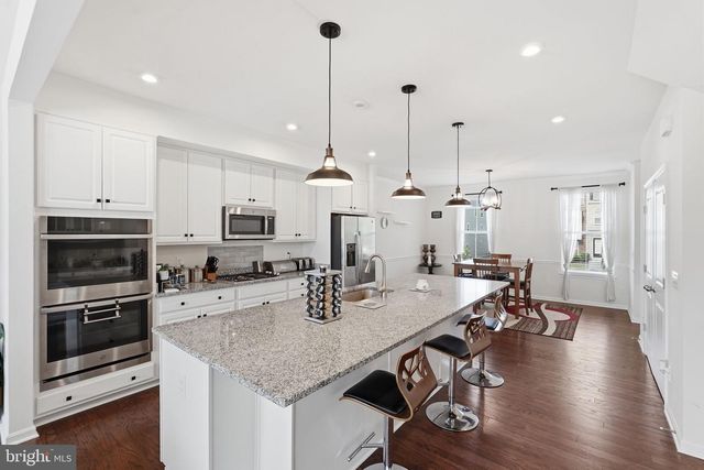13044 JESSICA GROVE PL, Woodbridge, VA 22192