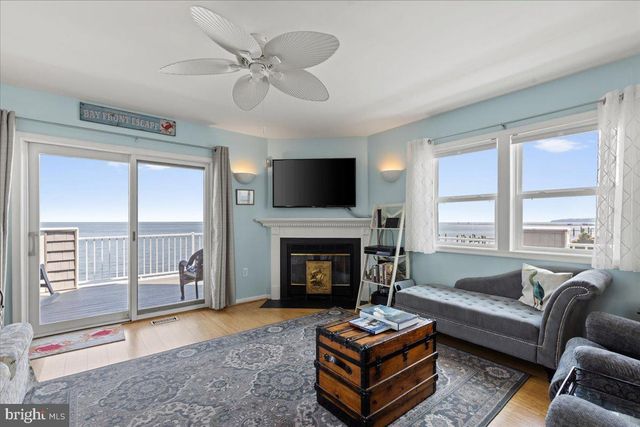8337 BAY CREST CT, Chesapeake Beach, MD 20732