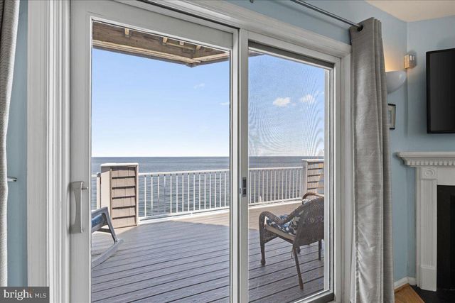 8337 BAY CREST CT, Chesapeake Beach, MD 20732