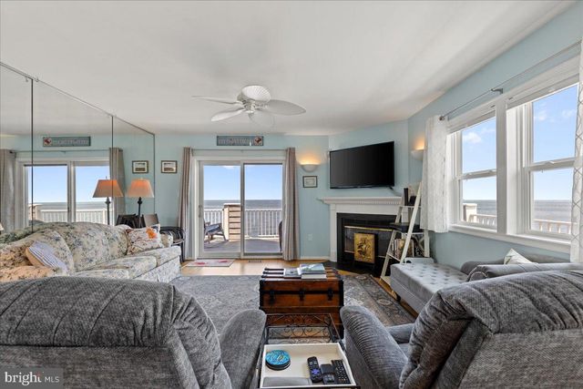 8337 BAY CREST CT, Chesapeake Beach, MD 20732