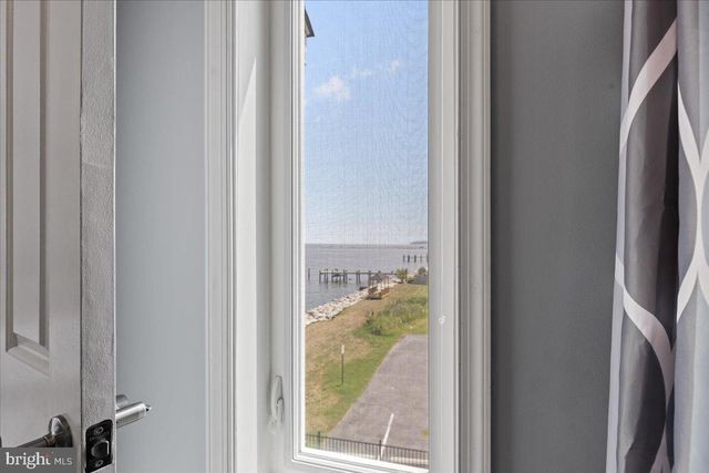 8337 BAY CREST CT, Chesapeake Beach, MD 20732