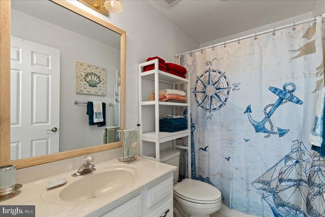 8337 BAY CREST CT, Chesapeake Beach, MD 20732