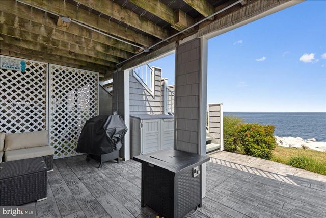 8337 BAY CREST CT, Chesapeake Beach, MD 20732