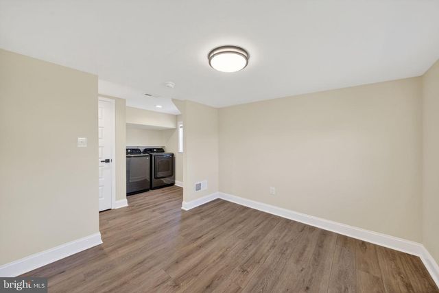 3129 SOLLERS POINT RD, Dundalk, MD 21222