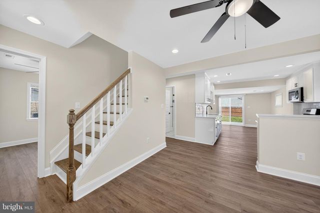 3129 SOLLERS POINT RD, Dundalk, MD 21222