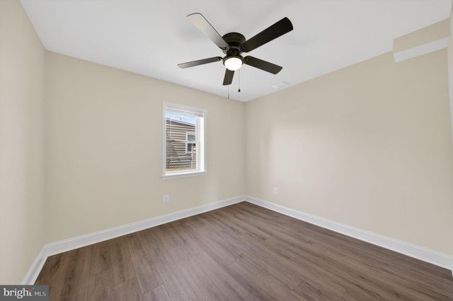 3129 SOLLERS POINT RD, Dundalk, MD 21222