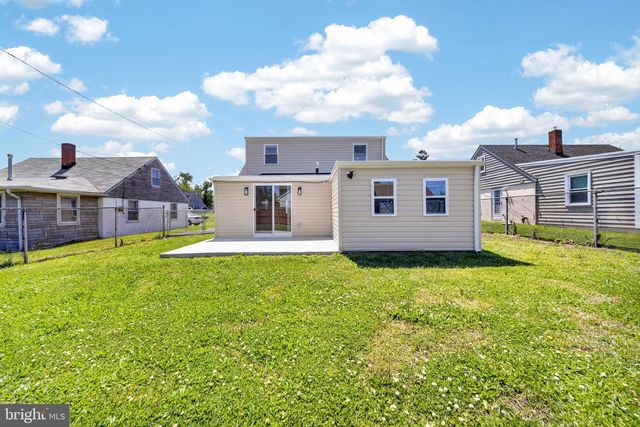 3129 SOLLERS POINT RD, Dundalk, MD 21222